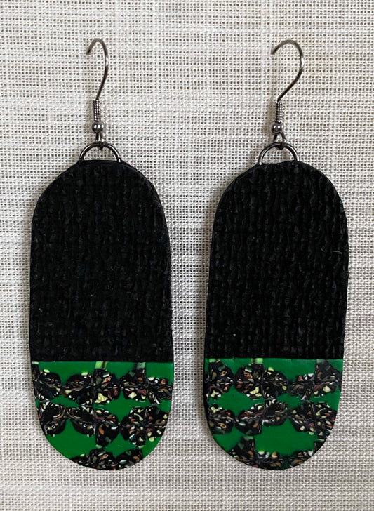 Black pill Shaped With Fused Green